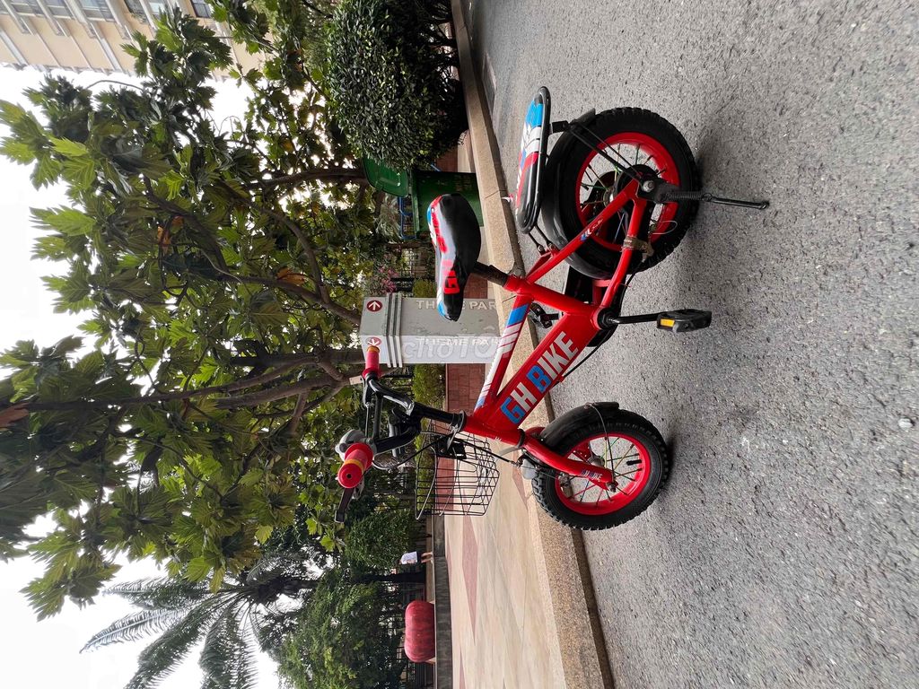 Bán xe trẻ em đầy đủ phụ kiện GHBIKE