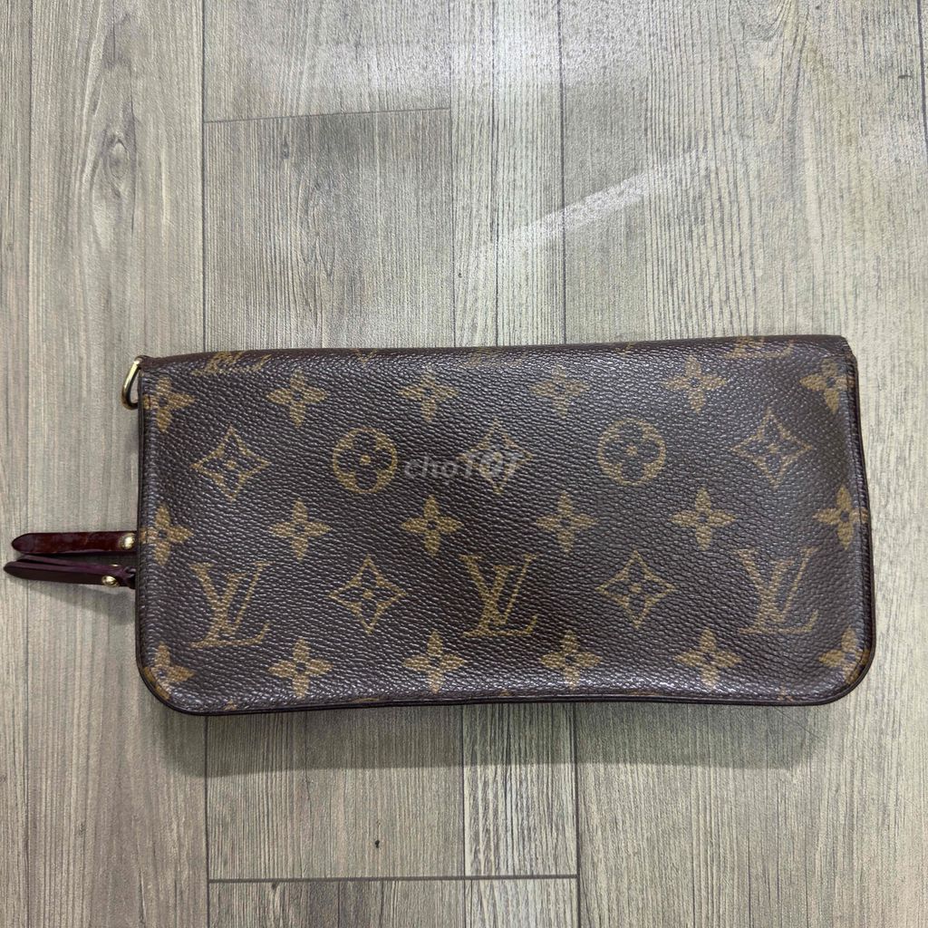 Ví Louis Vuitton Zippy Nâu Unisex. Mua bán Túi xách tại Quận Hoàn Kiếm Hà Nội được đăng bởi Đồ Hiệu Phạm Thuận Authentic hình 1