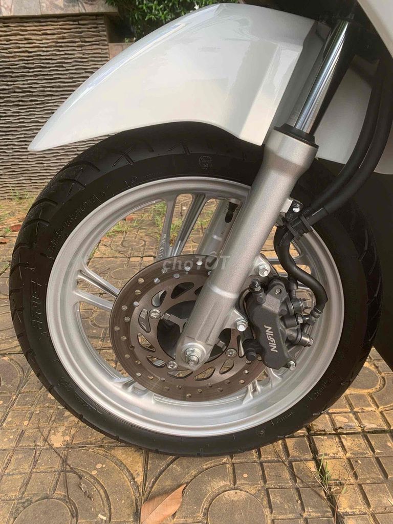 Honda SH 125i 2021 Trắng 5.000km. Mua bán Xe máy tại Thành phố Sa Đéc Đồng Tháp được đăng bởi DUY CƯỜNG hình 6