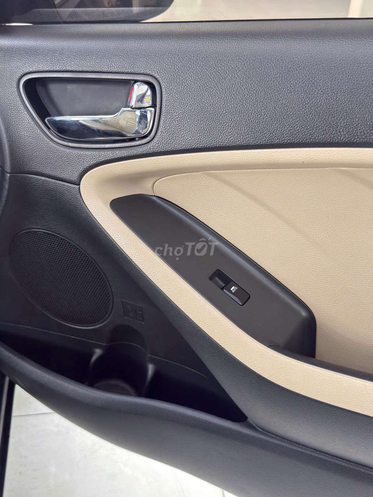 Kia Cerato sx 2018 1.6 màu xanh đen 1 chủ. Mua bán Ô tô tại Thành phố Thủ Đức Tp Hồ Chí Minh được đăng bởi Tuấn Anh hình 13