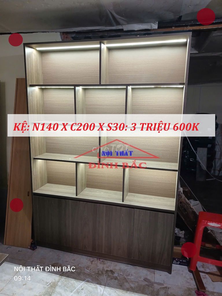 KỆ TRƯNG BÀY CAO 2M ( VÁN MDF ) & KỆ BÀY SẢN PHẨM