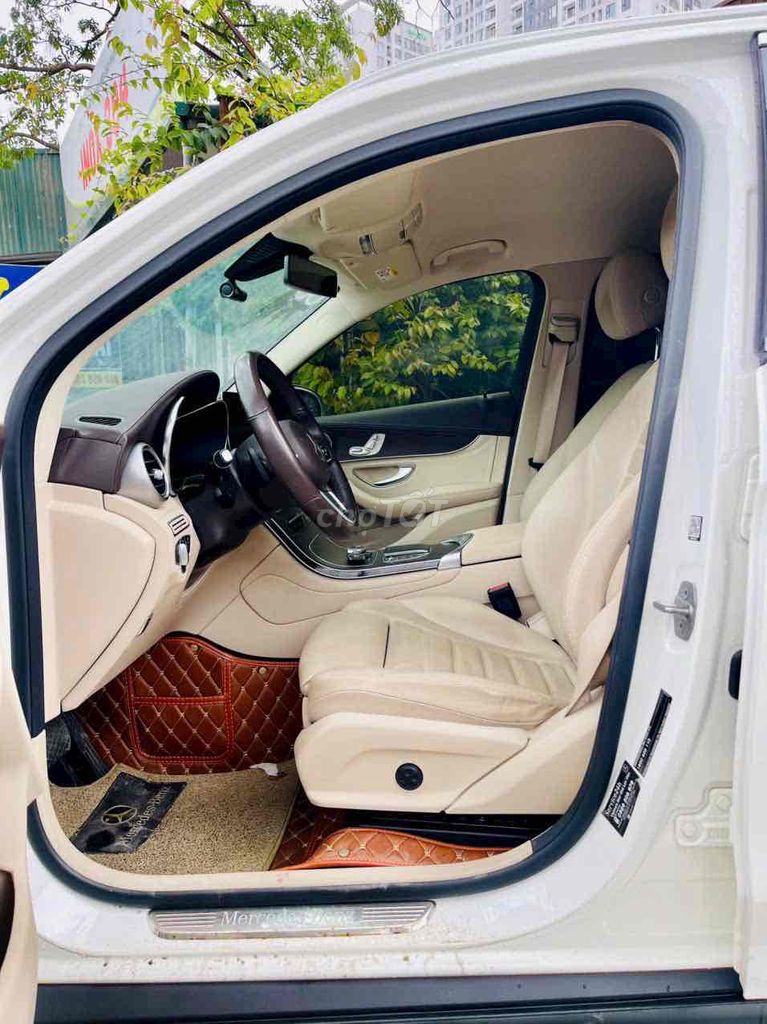 GLC200 2022 một chủ sơn zin 100%. Mua bán Ô tô tại Quận Hoàng Mai Hà Nội được đăng bởi Phạm quang đồng hình 19