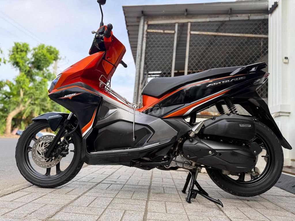 🌈 AB HSCT XE ĐẸP MÀU ĐẸP MÂY ZIN MẠNH VỌT💥CÓ GÓP💥. Mua bán Xe máy tại Thành phố Sóc Trăng Sóc Trăng được đăng bởi Mạnh Huỳnh hình 2