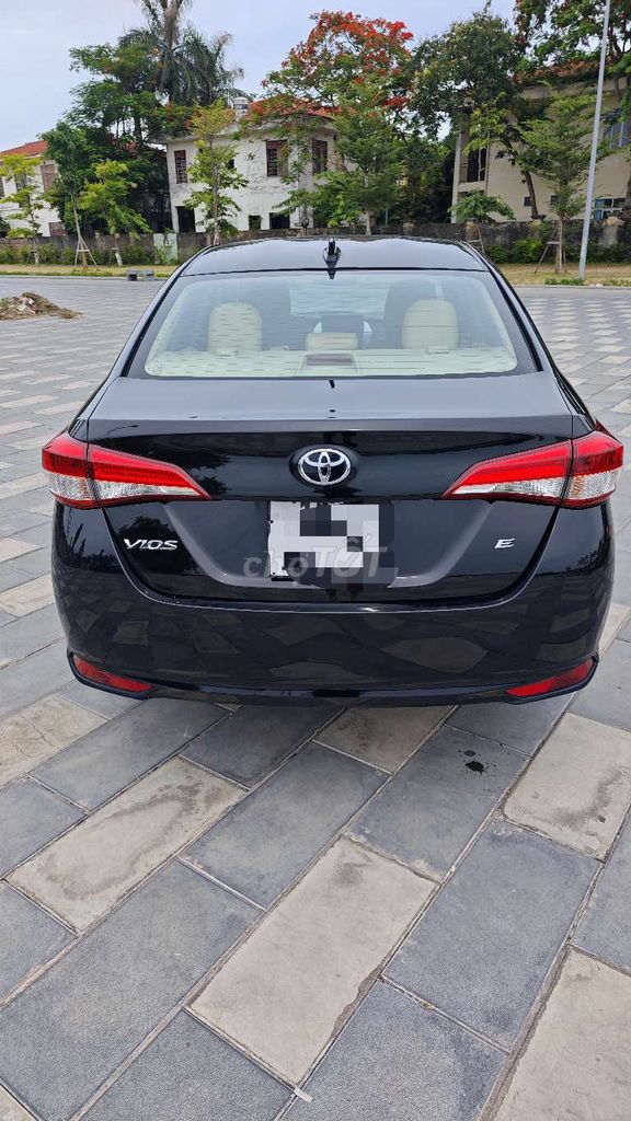 Toyota Vios 2019 E MT, черный