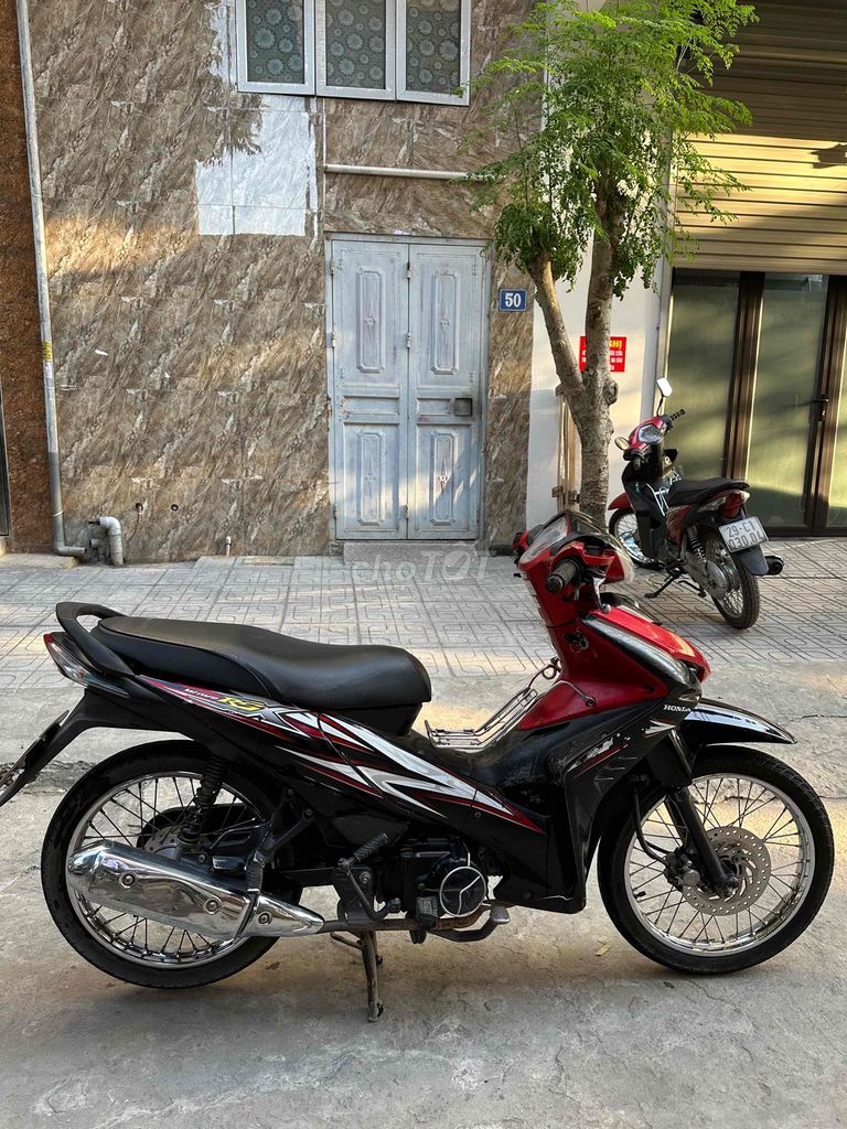 ai có nhu cầu liên hệ số điện thoại có fixx. Mua bán Xe máy tại Quận Hà Đông Hà Nội được đăng bởi Nguyễn đình hùng hình 6