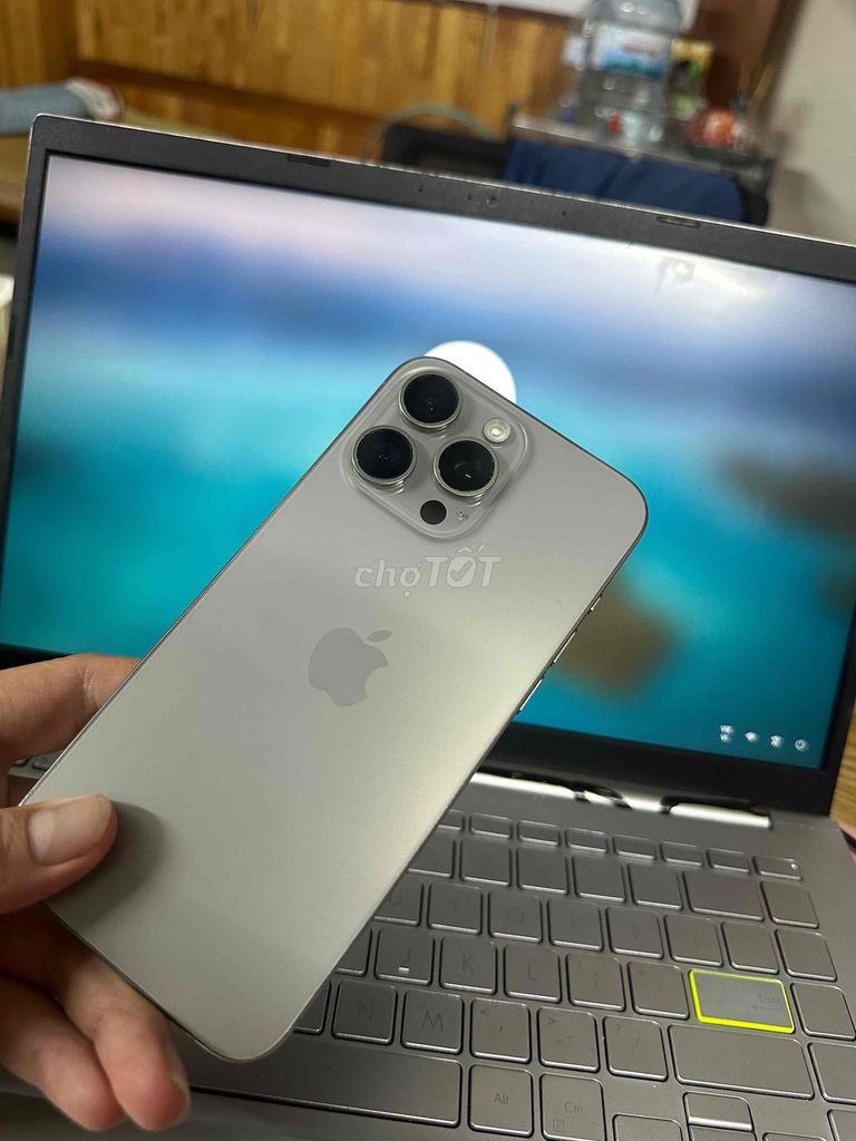 Apple iPhone 15 Pro Max 256GB Titan 95%. Mua bán Điện thoại tại Quận Ngũ Hành Sơn Đà Nẵng được đăng bởi Tài Ngô hình 1