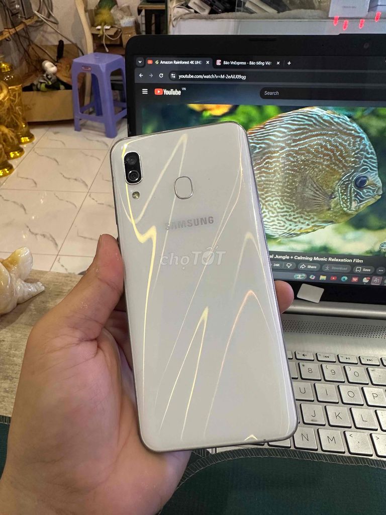 Samsung Galaxy A30 32GB Trắng. Mua bán Điện thoại tại Thành phố Dĩ An Bình Dương được đăng bởi junstar store hình 1