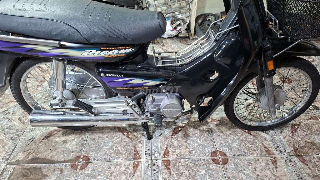 Bán Honda Dream lùn Thái đời 1997 giấy tờ hợp lệ. Mua bán Xe máy tại Quận Tân Bình Tp Hồ Chí Minh được đăng bởi Đình Khương hình 5