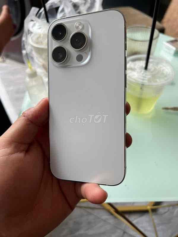Apple iPhone 14 Pro Trắng mới nguyên seal. Mua bán Điện thoại tại Quận 7 Tp Hồ Chí Minh được đăng bởi Tên chưa cung cấp hình 1