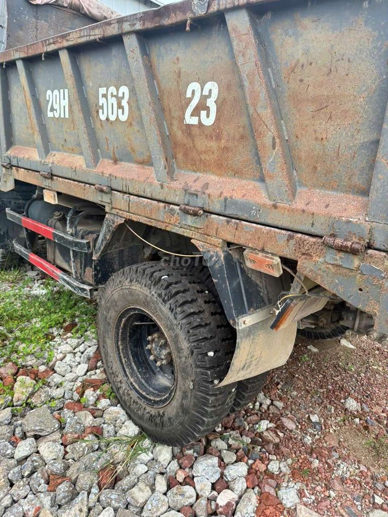 Bán thanh lý 1 con xúc lật hitachi l. Mua bán Xe tải, xe ben tại Huyện Thường Tín Hà Nội được đăng bởi Đinh Thị Nga hình 6