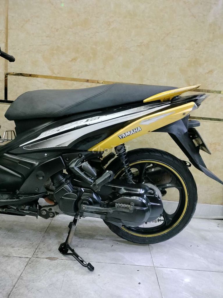 Nouvo 5FI 2014 ,BS 60 ,Xe Đẹp Máy Bao Êm Mạnh. Mua bán Xe máy tại Quận 12 Tp Hồ Chí Minh được đăng bởi Duy Khánh hình 3