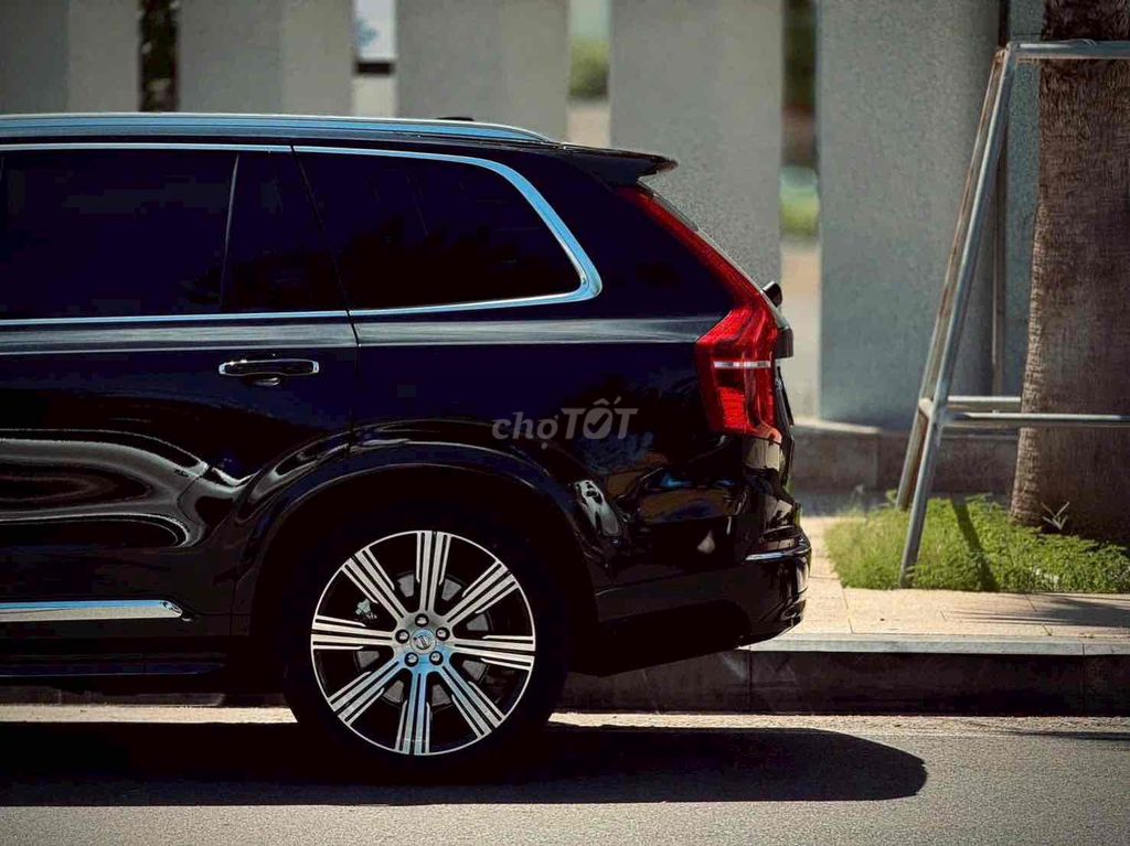 Volvo XC90 Plug-in Hybrid Giảm Giá Khủng Cuối Năm. Mua bán Ô tô tại Quận 7 Tp Hồ Chí Minh được đăng bởi Volvo Phú Mỹ Hưng hình 3