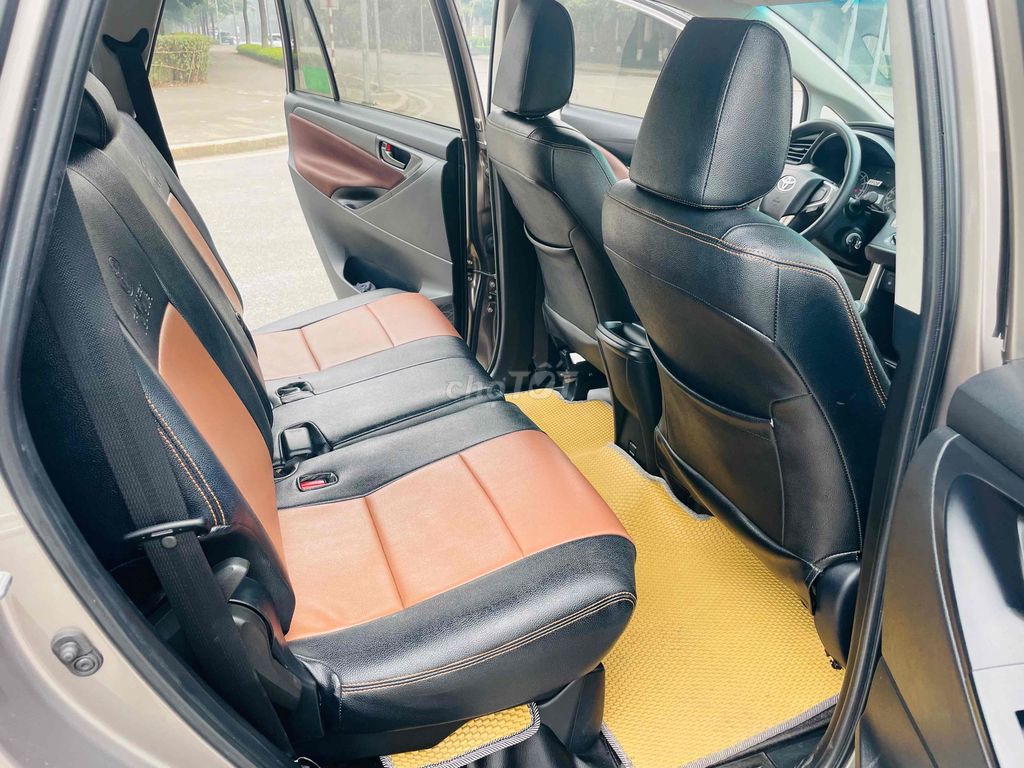 Toyota Innova 2021 2.0E - 62000 km ZIN,màu Đồng.. Mua bán Ô tô tại Quận Cầu Giấy Hà Nội được đăng bởi CHỢ ÔTÔ CẦU GIẤY hình 16