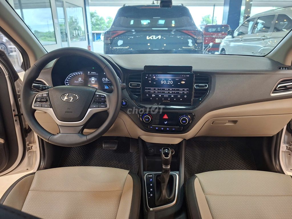 Hyundai Accent 2023 1.4 AT Đặc Biệt - 38000 km. Mua bán Ô tô tại Thành phố Bà Rịa Bà Rịa - Vũng Tàu được đăng bởi NGUYỄN thị ánh nguyệt hình 5