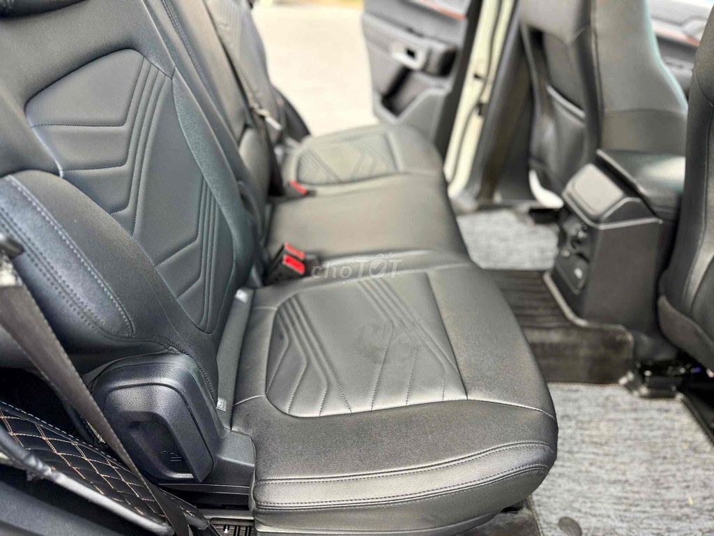 Ford Everest 2022 Titanium Plus 2.0L 4x4 AT. Mua bán Ô tô tại Quận Cầu Giấy Hà Nội được đăng bởi Quang Huy hình 12