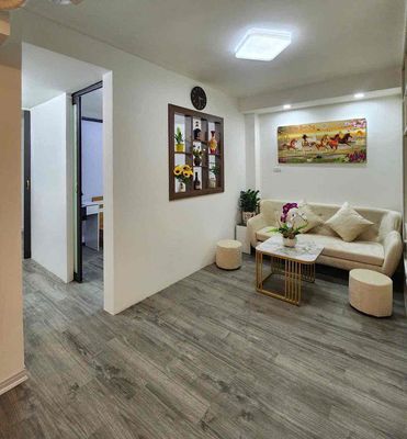 Căn hộ 42 m² · 2 PN · Phố Quan Nhân