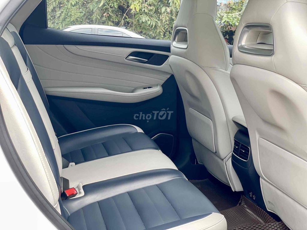 MG HS Luxury 2023 Trắng/Kem Cực Đẹp Đi 15.000KM. Mua bán Ô tô tại Quận Bình Tân Tp Hồ Chí Minh được đăng bởi Thanh Nhã Xe Lướt Sài Gòn hình 14