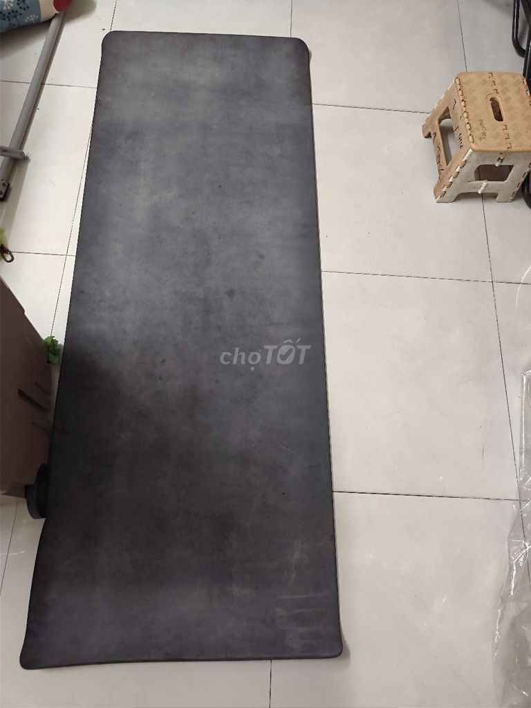 Thảm tập yoga chống trượt dày 180x65cm đen. Mua bán Đồ thể thao, Dã ngoại tại Quận 8 Tp Hồ Chí Minh được đăng bởi Mình Anh hình 1