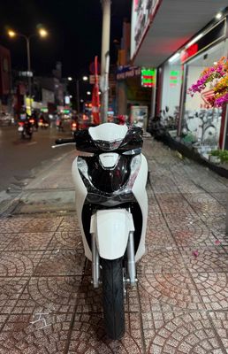 Honda SH150 CBS 2022 Trắng bsTp sẵn bi cầu