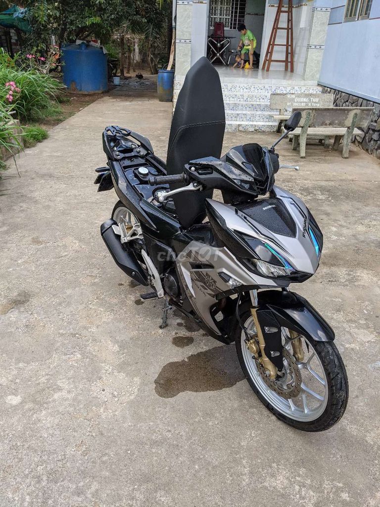 Honda Winner X V3 2022 Đen bạc xanh. Mua bán Xe máy tại Huyện Giồng Trôm Bến Tre được đăng bởi cá con hình 1