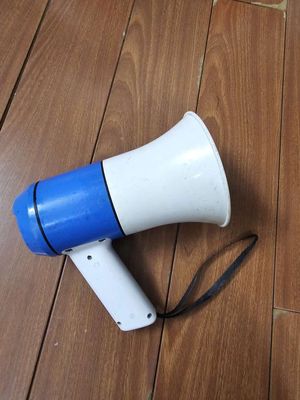 LOA CẦM TAY HM-130TU. Mua bán Tivi, Âm thanh tại Quận Cầu Giấy Hà Nội được đăng bởi Thanh Thanh