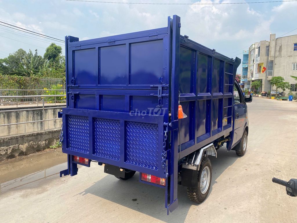 Xe Tải SRM Chở Rác 4 Khối Hàng Sẵn Giao Nhanh. Mua bán Xe tải, xe ben tại Thành phố Thuận An Bình Dương được đăng bởi Ngọc Minh hình 5