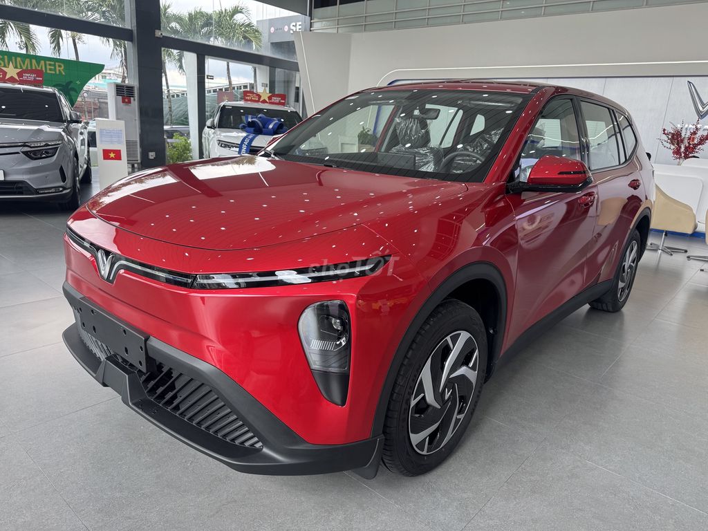 LlMO GREEN, 7 chỗ, có SẴN XE, xuất hoá đơn liền. Mua bán Ô tô tại Quận Bình Tân Tp Hồ Chí Minh được đăng bởi VÕ LONG HẢI VinFast Chevrolet hình 1