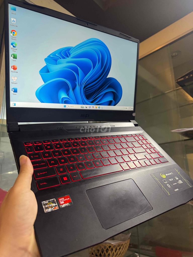 Thanh lý Laptop Msi Bravo gaming đồ hoạ. Mua bán Laptop tại Quận Gò Vấp Tp Hồ Chí Minh được đăng bởi Thanh lí cầm đồ hình 1