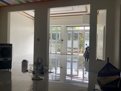 Bán nhà, tổng dt 490m² ngang 12m dài 49m, giá 2.4 tỉ