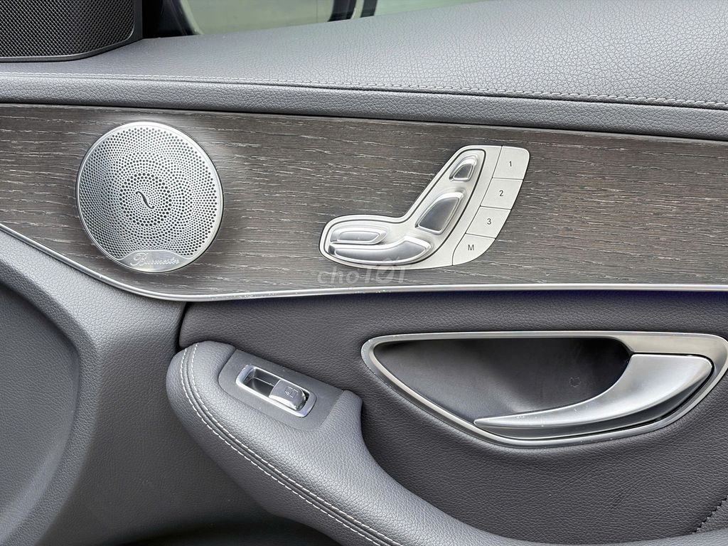 C 300 AMG 30.333 km chuẩn zin nguyên bản. Mua bán Ô tô tại Quận Bình Thạnh Tp Hồ Chí Minh được đăng bởi Mercedes Benz Haxaco Điện Biên Phủ hình 12