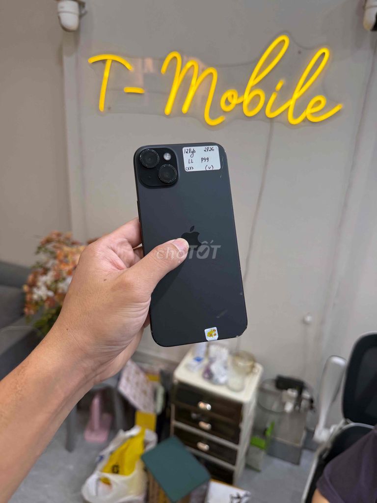 15 Plus 128Gb Quốc Tế zin all pin zin 99% xước. Mua bán Điện thoại tại Quận Thanh Xuân Hà Nội được đăng bởi Ngô Tráng T Mobile hình 1