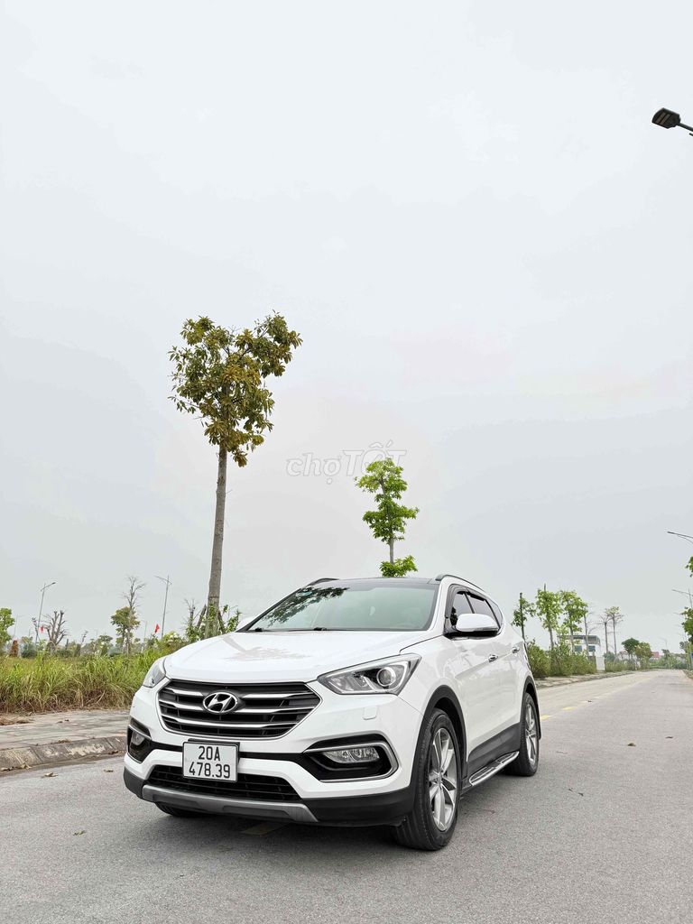 Hyundai Santa Fe 2016 2.2L 4WD Full Dầu- 95000 km. Mua bán Ô tô tại Huyện Sóc Sơn Hà Nội được đăng bởi 💕💕💕💕💕💕💕 hình 2