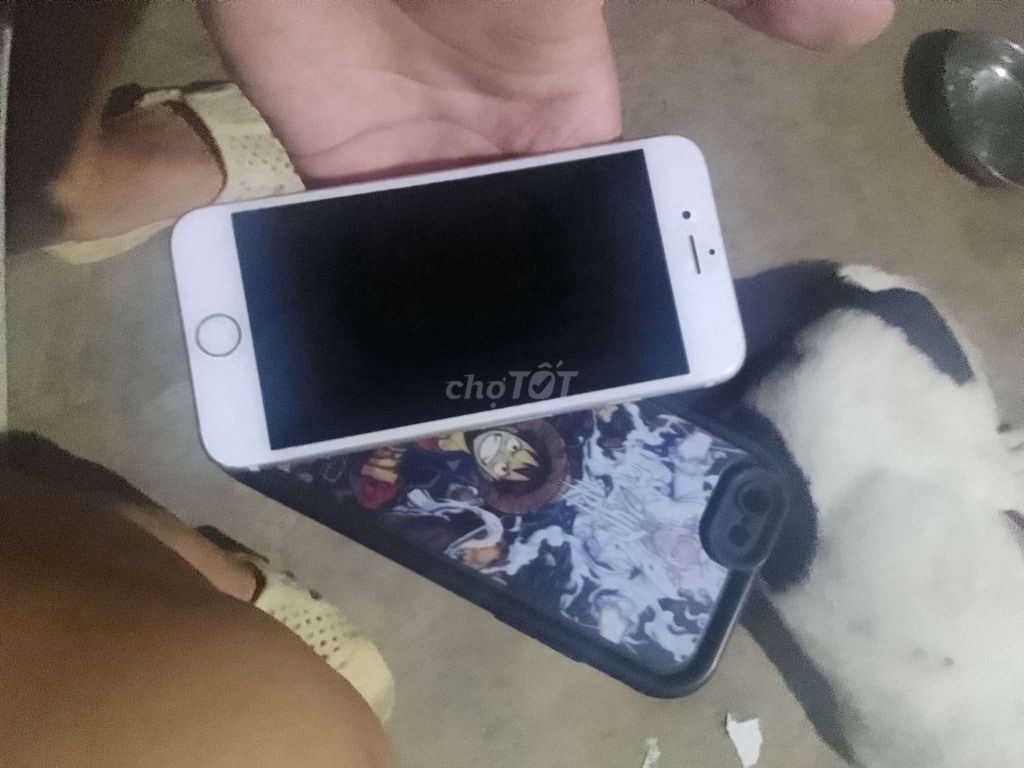 Apple iPhone 6s 32GB Bạc. Mua bán Điện thoại tại Huyện Cầu Ngang Trà Vinh được đăng bởi Chanh2K Vlogs hình 1