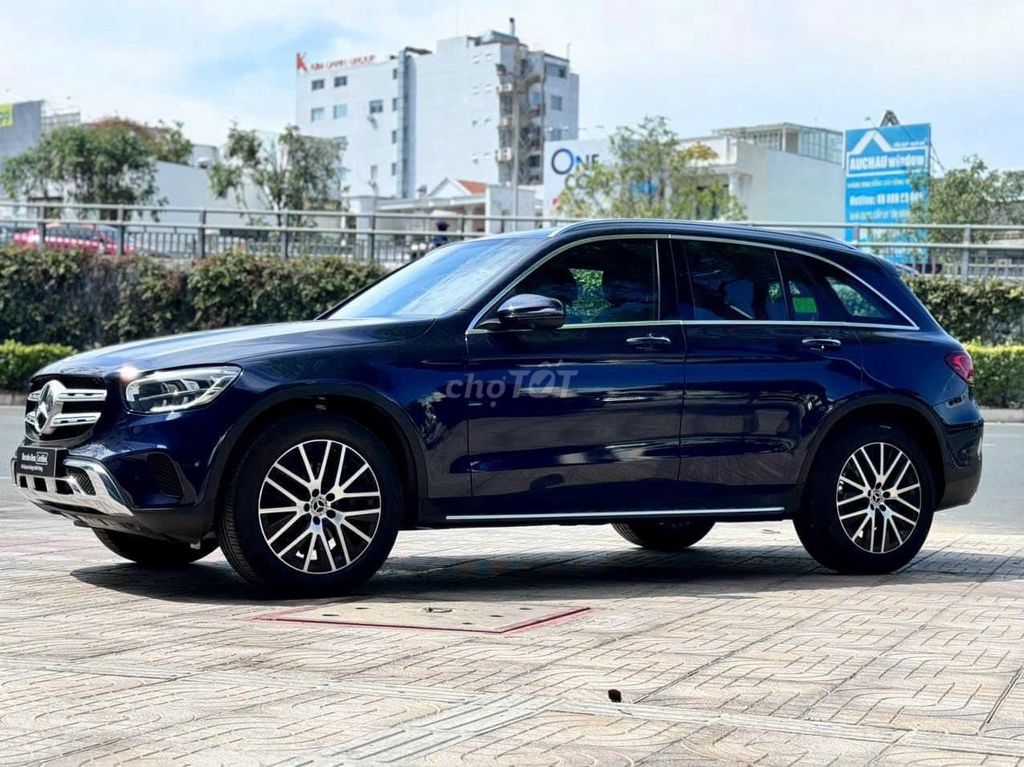 Mercedes Benz GLC Class 2022  - 39 km