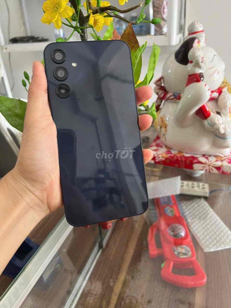 Samsung Galaxy A15 8/128GB Đen. Mua bán Điện thoại tại Thành phố Biên Hòa Đồng Nai được đăng bởi THANH ĐÀO MOBILE hình 1
