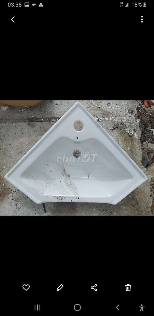 Bồn rửa mặt Sứ Trắng Góc Nhỏ gọn. 40cm. Mua bán Thiết bị vệ sinh, nhà tắm tại Thành phố Thủ Đức Tp Hồ Chí Minh được đăng bởi Hoàng hình 1