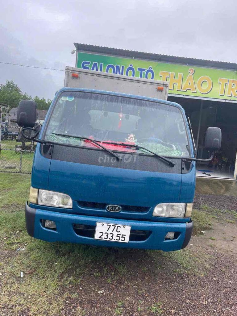 kia k3000s thùng kín dài 3,4 m,xe rin