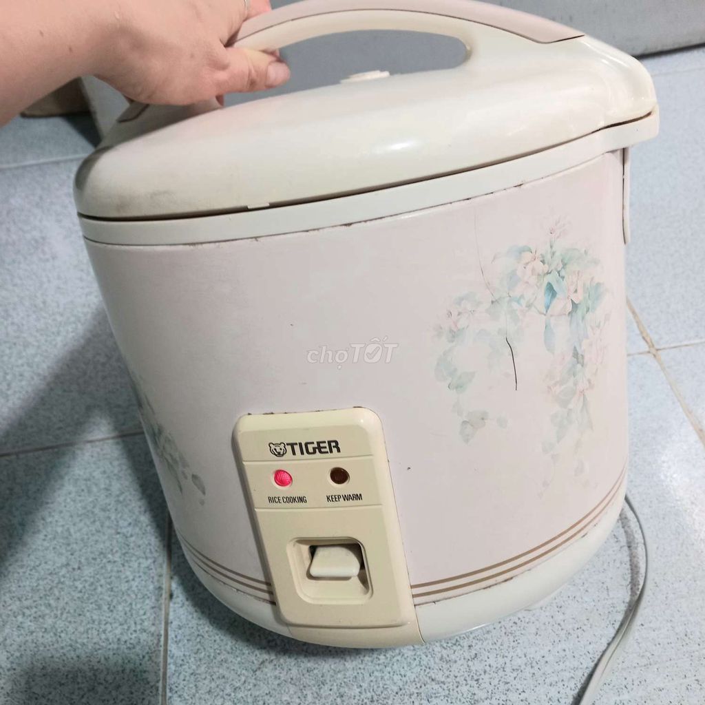 Nồi cơm điện Tiger 1.8 lít Nhật Bản Trắng. Mua bán Bếp, lò, đồ điện nhà bếp tại Thành phố Thủ Đức Tp Hồ Chí Minh được đăng bởi Tila Tran hình 1