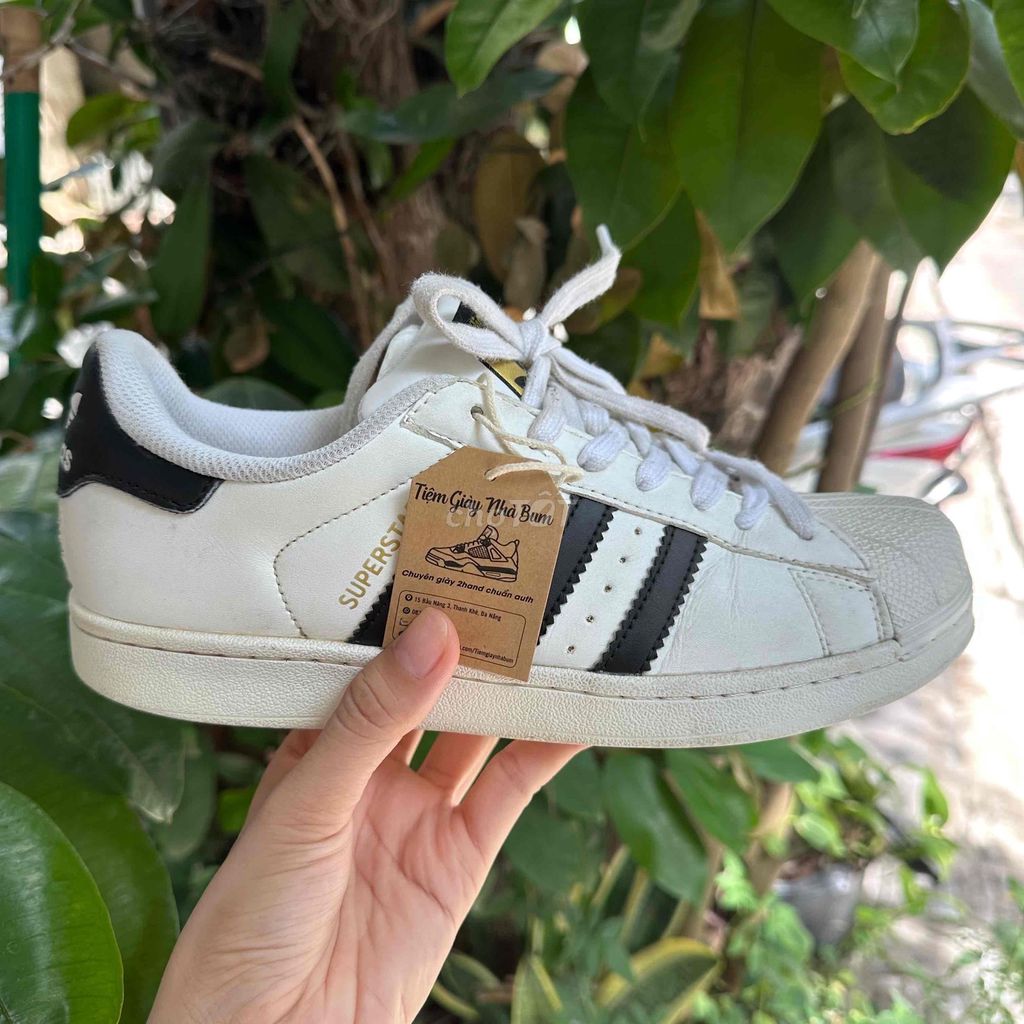Giày thể thao Adidas Superstar. Mua bán Giày dép tại Quận Thanh Khê Đà Nẵng được đăng bởi Hoàng My hình 1