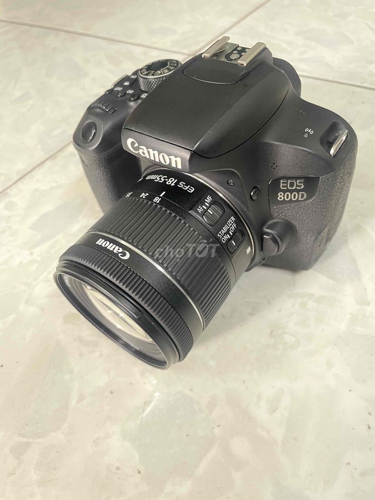 Canon 800D len 18-55 STM