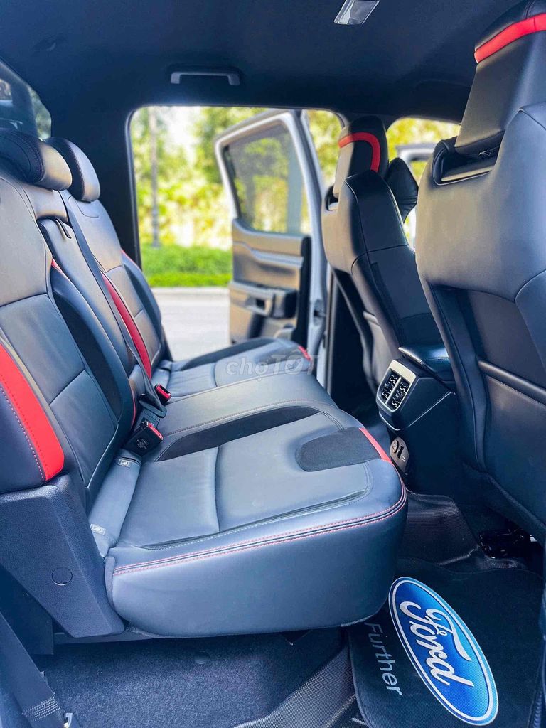 Ford Raptor 2025 4000km. Mua bán Ô tô tại Quận Long Biên Hà Nội được đăng bởi Mr Tài Oto hình 10