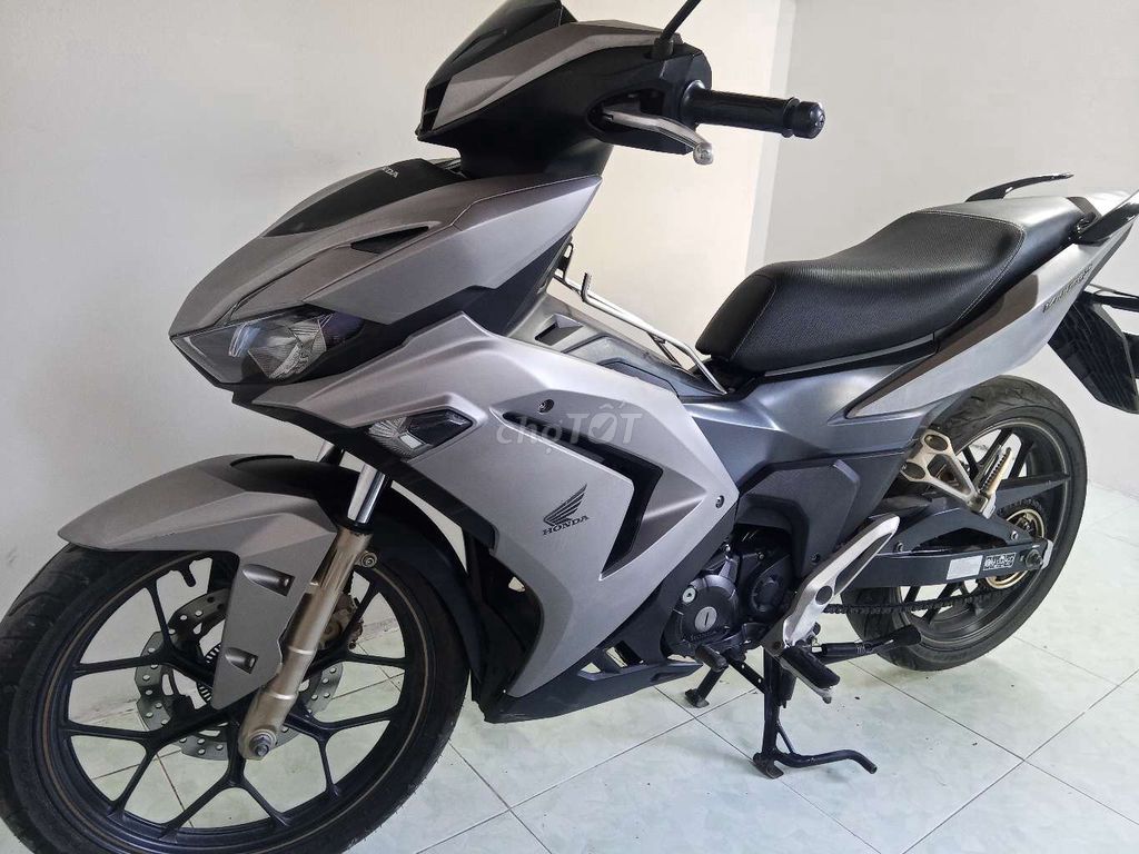 Winner X V3 bản Đặc biệt ABS đăng ký 6/2024. Mua bán Xe máy tại Thành phố Bến Tre Bến Tre được đăng bởi Nguyễn Vương hình 2