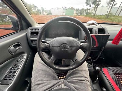 Mazda 323 2001 1.6 MT - 25500 km. Mua bán Ô tô tại Thành phố Pleiku Gia Lai được đăng bởi Ông Đặng