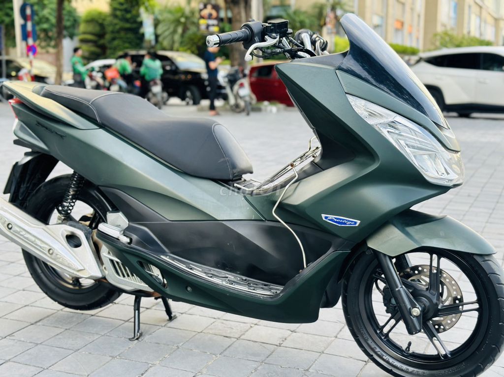 HONDA PCX 125 FI XANH RÊU MÁY ZIN BIỂN 29. Mua bán Xe máy tại Quận Nam Từ Liêm Hà Nội được đăng bởi TÙNG LÂM hình 5