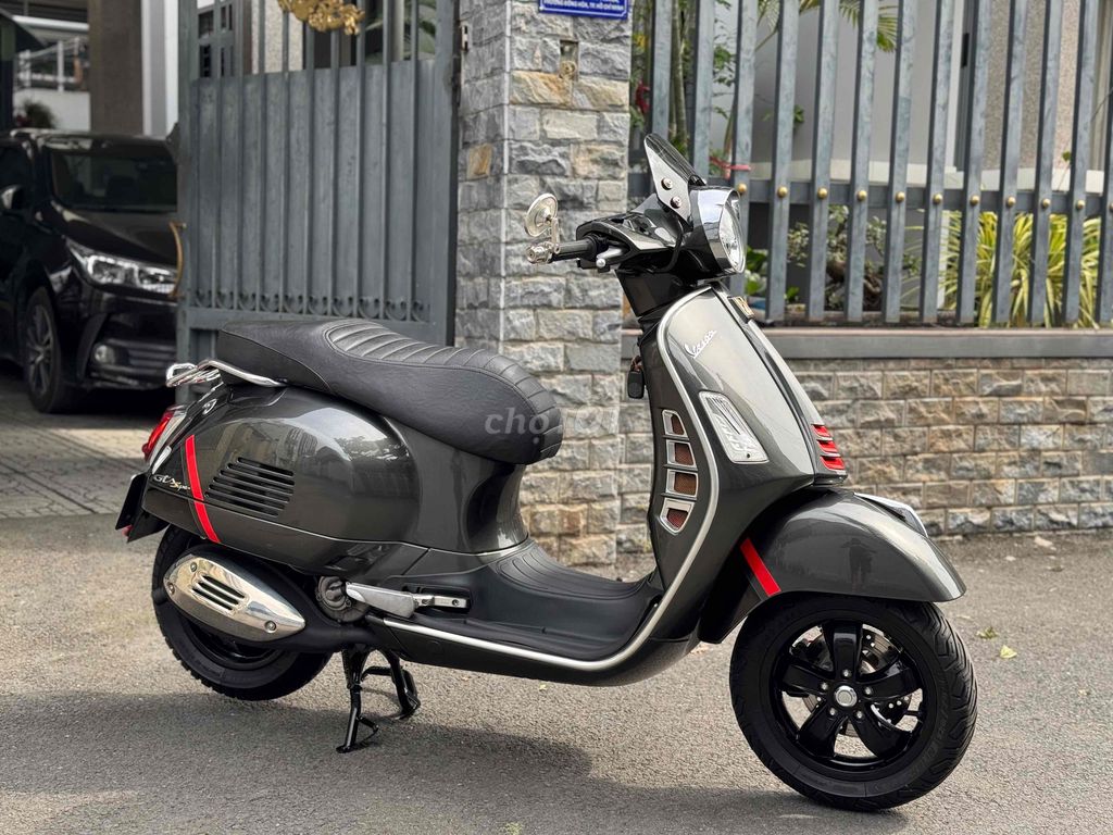 Piaggio Vespa GTS 300HPE 2019 Xám. Mua bán Xe máy tại Thành phố Dĩ An Bình Dương được đăng bởi Nguyễn Nhã hình 6