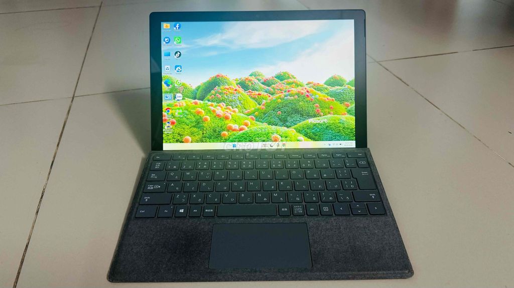Bán Surface Pro 7 core i5(10th) Ram8/256Gb. Mua bán Laptop tại Thành phố Bến Tre Bến Tre được đăng bởi Khánh Lê hình 1