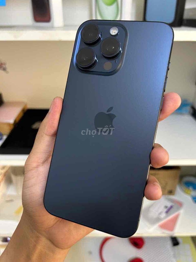 Apple iPhone 15 Pro Max 256GB Lock Eid. Mua bán Điện thoại tại Quận 7 Tp Hồ Chí Minh được đăng bởi Trâm bán táo  hình 1
