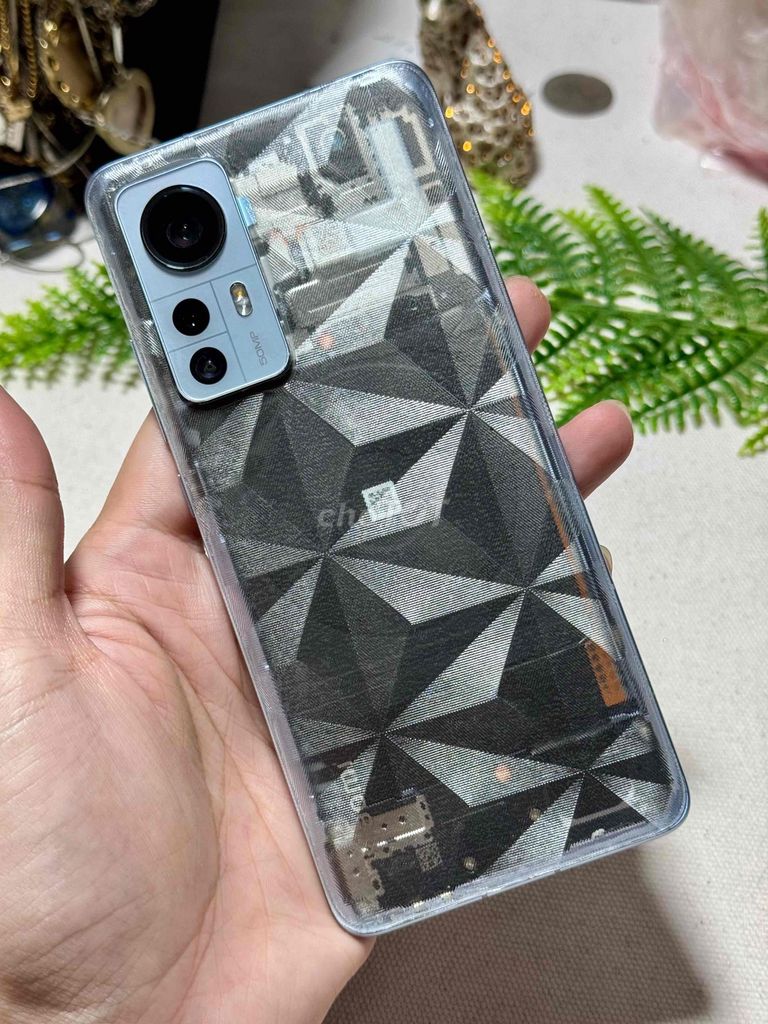 Xiaomi Mi 12 256GB Snapdragon 8 Gen 1. Mua bán Điện thoại tại Quận 12 Tp Hồ Chí Minh được đăng bởi Vintage Si Nhật 2hand hình 1