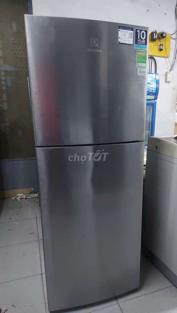 Tủ lạnh Elec 245L zin inverter mới 95% tiết kiệm