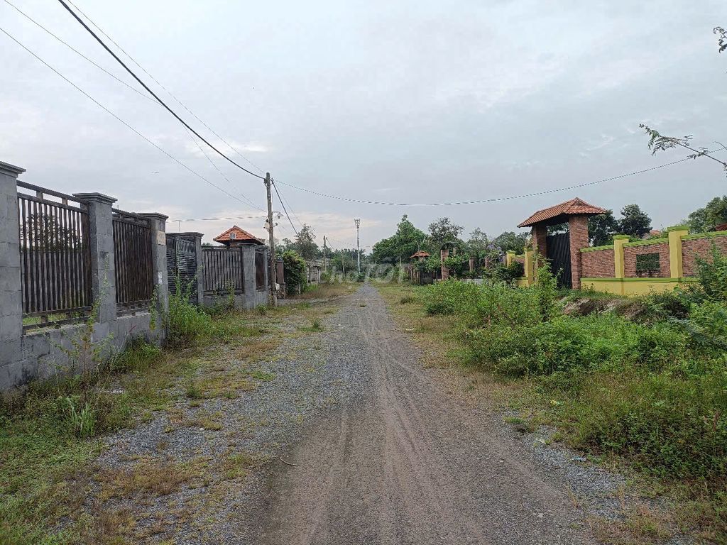 BÁN  NHANH LÔ ĐẤT P.LONG PHƯỚC, TP THỦ ĐỨC 7.5 TỶ/1000M2. Mua bán đất tại Thành phố Thủ Đức Tp Hồ Chí Minh được đăng bởi Sam hình 2